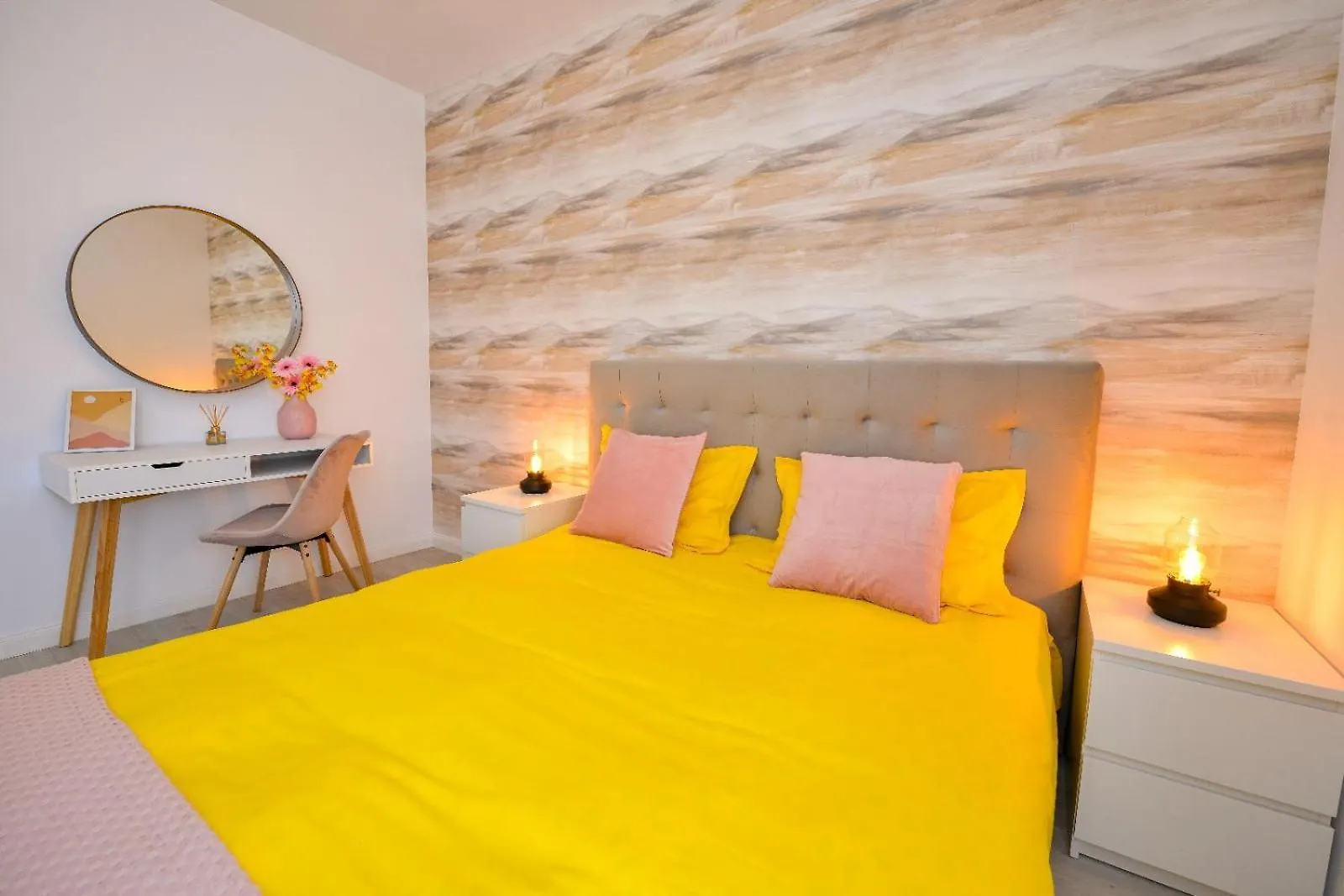 Bucharest Apartment - Private Parking România