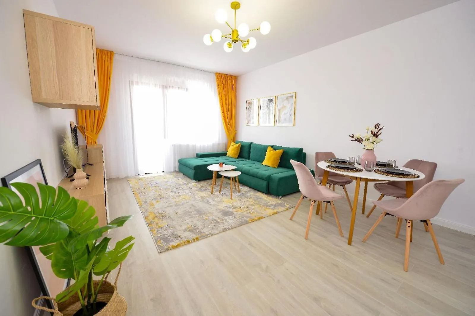 Bucharest Apartment - Private Parking